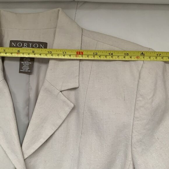 Norton Linen Blend Buttons Up Blazer Size 10P - Picture 3 of 9